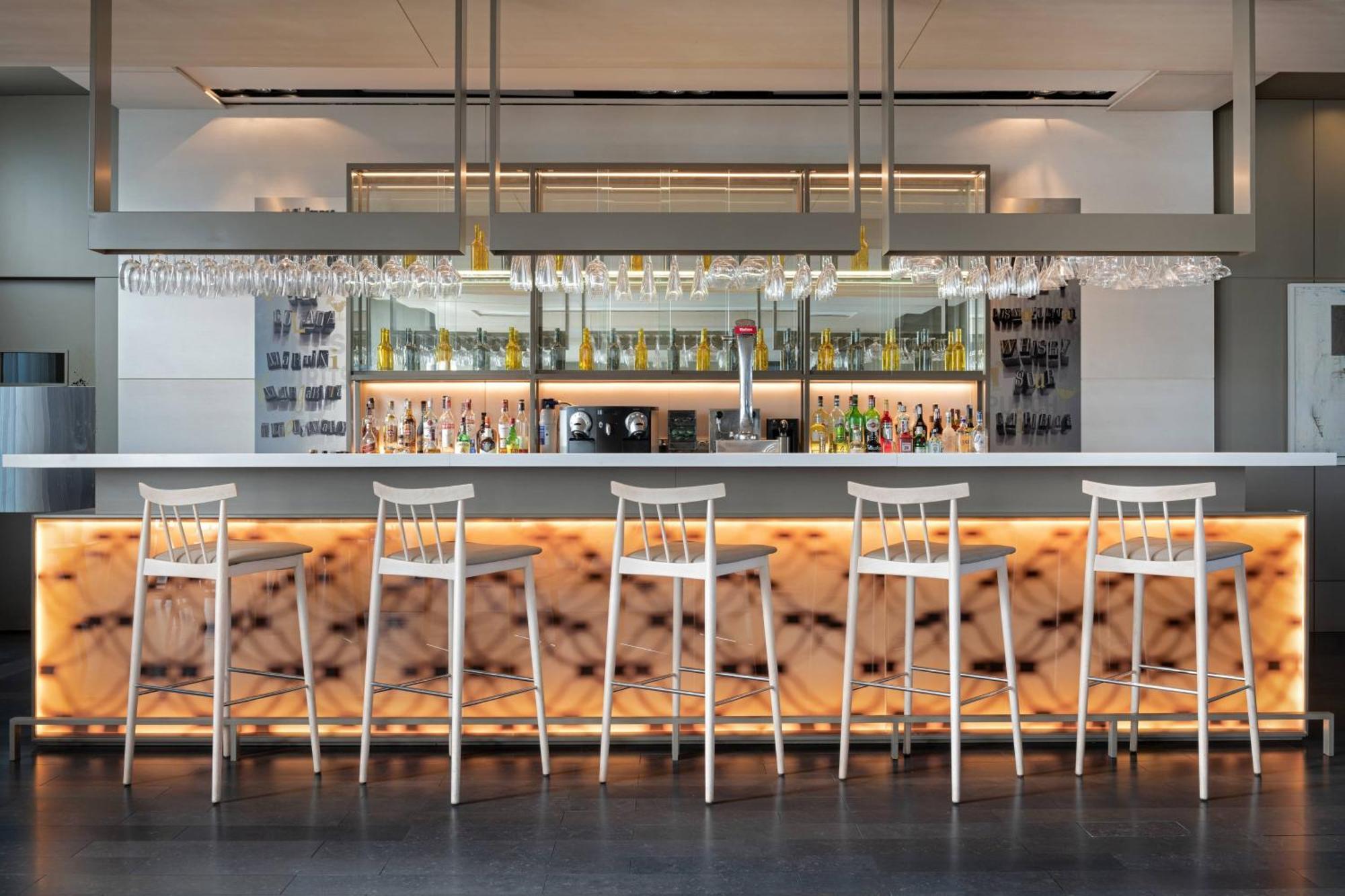 Ac Hotel Sants By Marriott Барселона Екстериор снимка